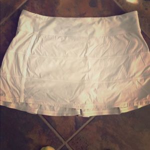 Lulu Lemon Pace Rival skirt in white - regular